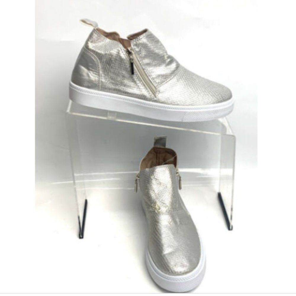 Makers Womens/Girls Sneakers  High Top Textured Zipper Shoes Med Size 6
